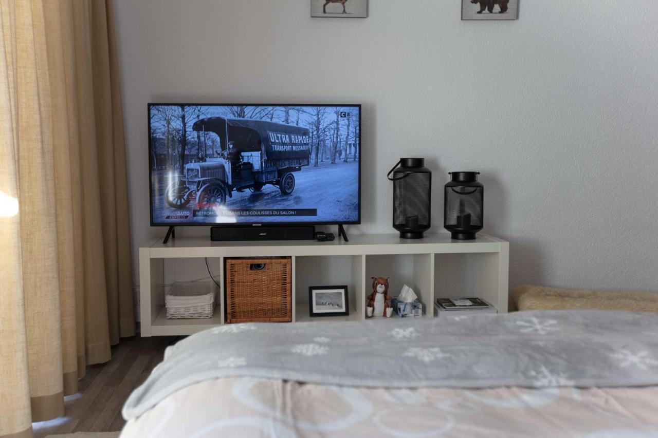 Grand Studio Au Centre De Crans 외부 사진